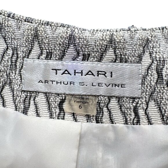 Tahari ASL Levine Cropped Tweed Striped Blazer Jacket Gray Silver Ivory Size 6 - Picture 6 of 8